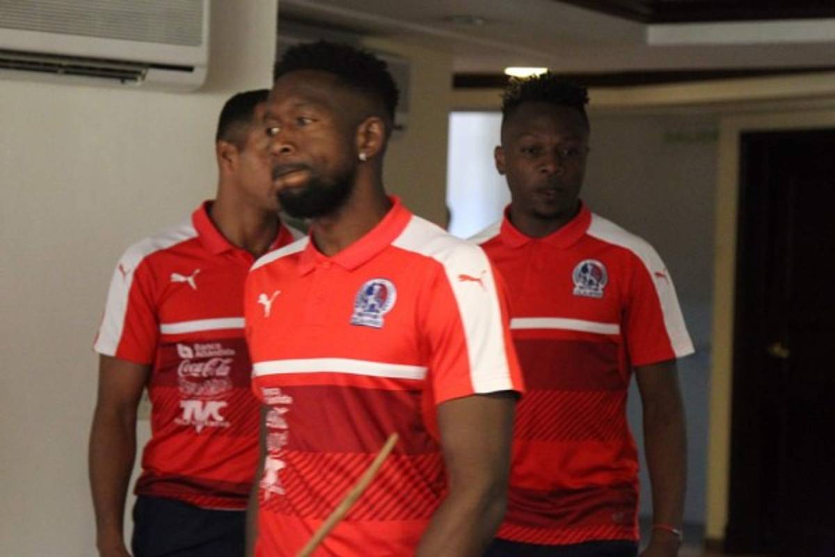 En fotos: Optimismo y alegría en concentración de Olimpia previo al clásico