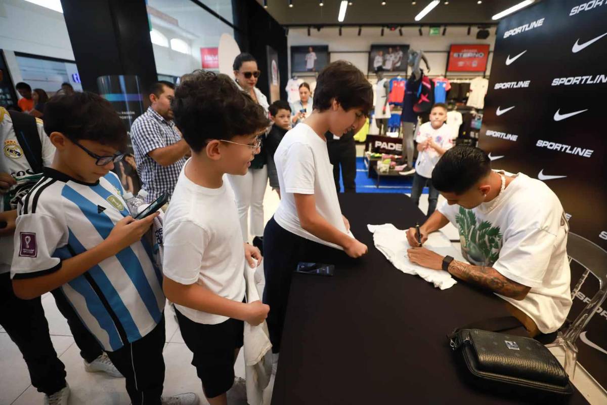 ¡Llenazo! Luis Palma, estrella del Celtic, firma autógrafos a sus fans: Los regalos sorpresivos que recibió ¿guiño al Olimpia?