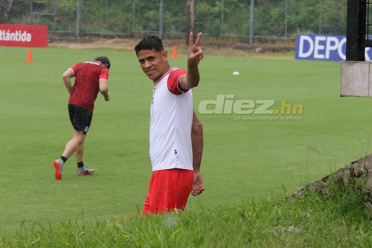 El ‘militar’ Beckeles y la gran sorpresa: así fue el regreso y el primer entrenamiento de Pedro Troglio con el Olimpia