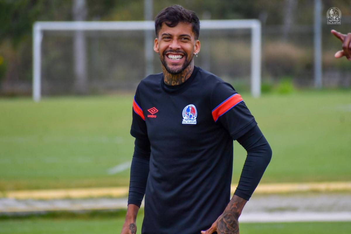 Con dos sensibles bajas: Así sería el 11 del Olimpia que prepara Pedro Troglio para enfrentar a la Real Sociedad en Tocoa