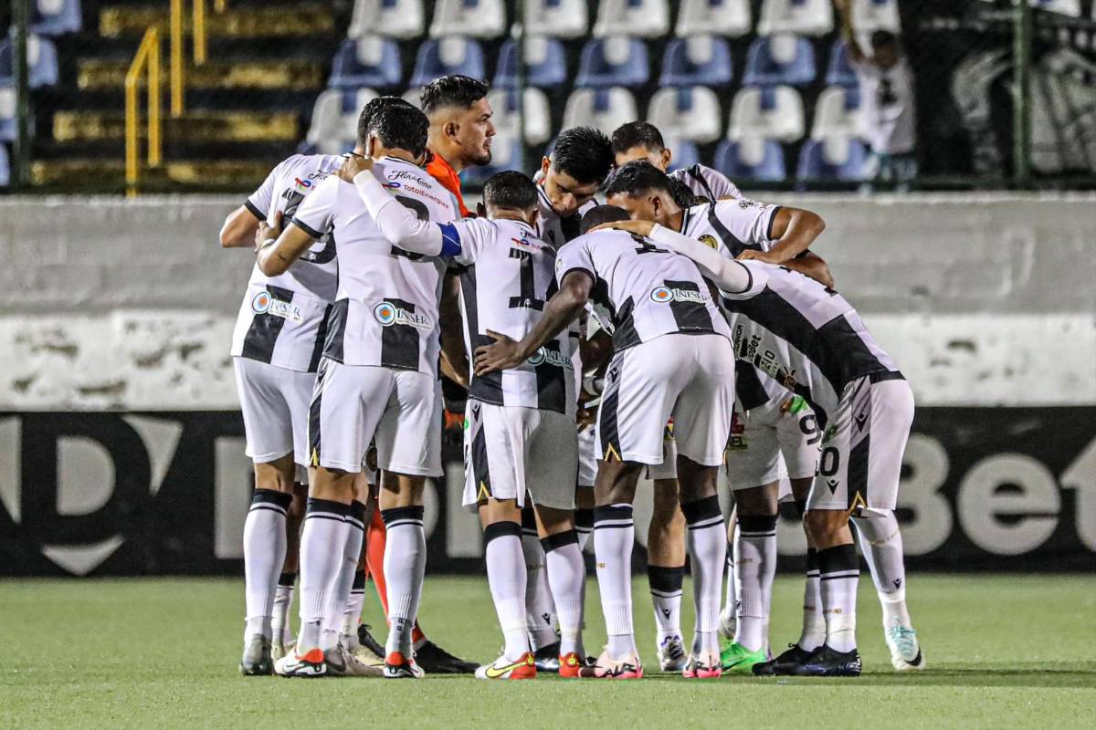 Olimpia se desploma tras quedar eliminado y Nicaragua sorprende: así quedó el TOP 10 del ranking mundial (IFFHS)