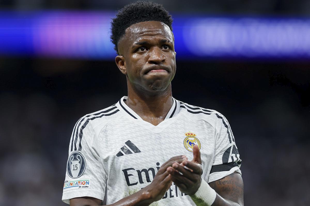 Real Madrid toma contundente decisión si Vinicius no renueva contrato: lo venderán por 250 millones y tienen su reemplazo
