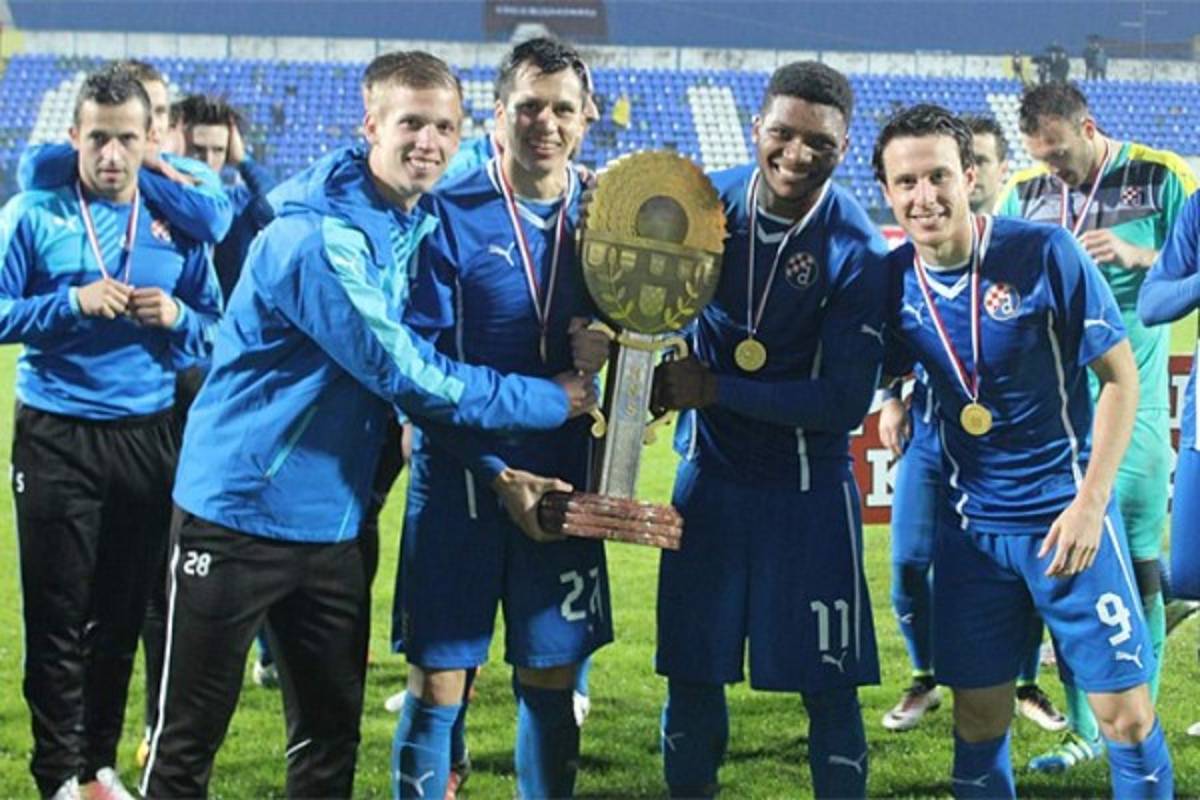 Real Madrid fuera del top 10 y sorpresivo primer lugar: Los 25 equipos con más títulos en el siglo XXI   