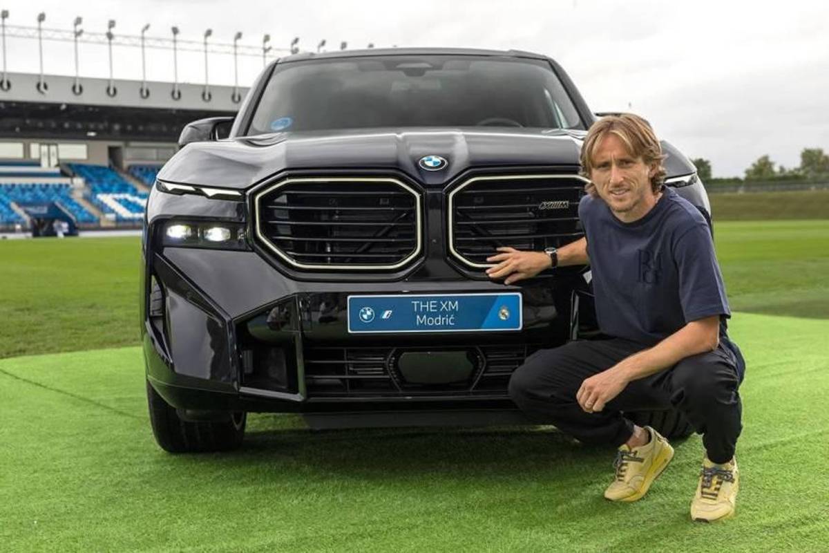 ¿Mbappé tiene el más caro?: así son los nuevos autos de los jugadores del Real Madrid; Endrick sorprende