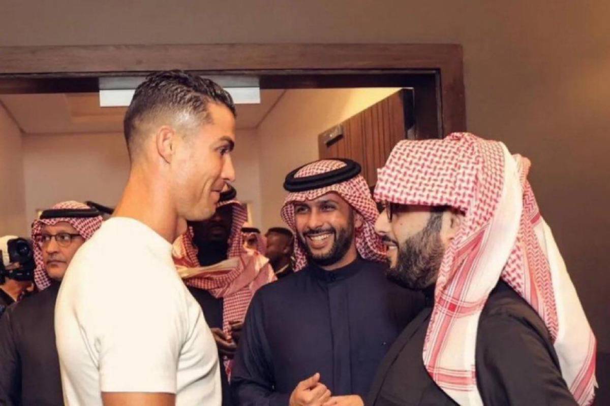 Cristiano Ronaldo se 'olvida' del Al Nassr y anuncia su nuevo proyecto con impensado socio con el que ya se peleó: Un hito