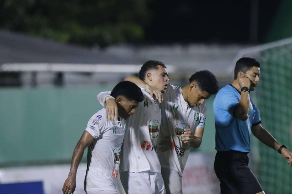 El hermoso gesto de Erick Puerto con su madre, las lágrimas de desahogo en su póker y el récord que hizo en Platense