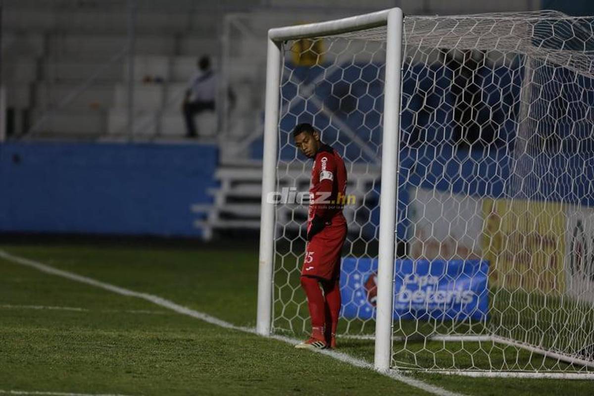 Abrazos, protesta y furia en Marathón: Las imperdibles fotos que deja la jornada 8 de Liga en Honduras