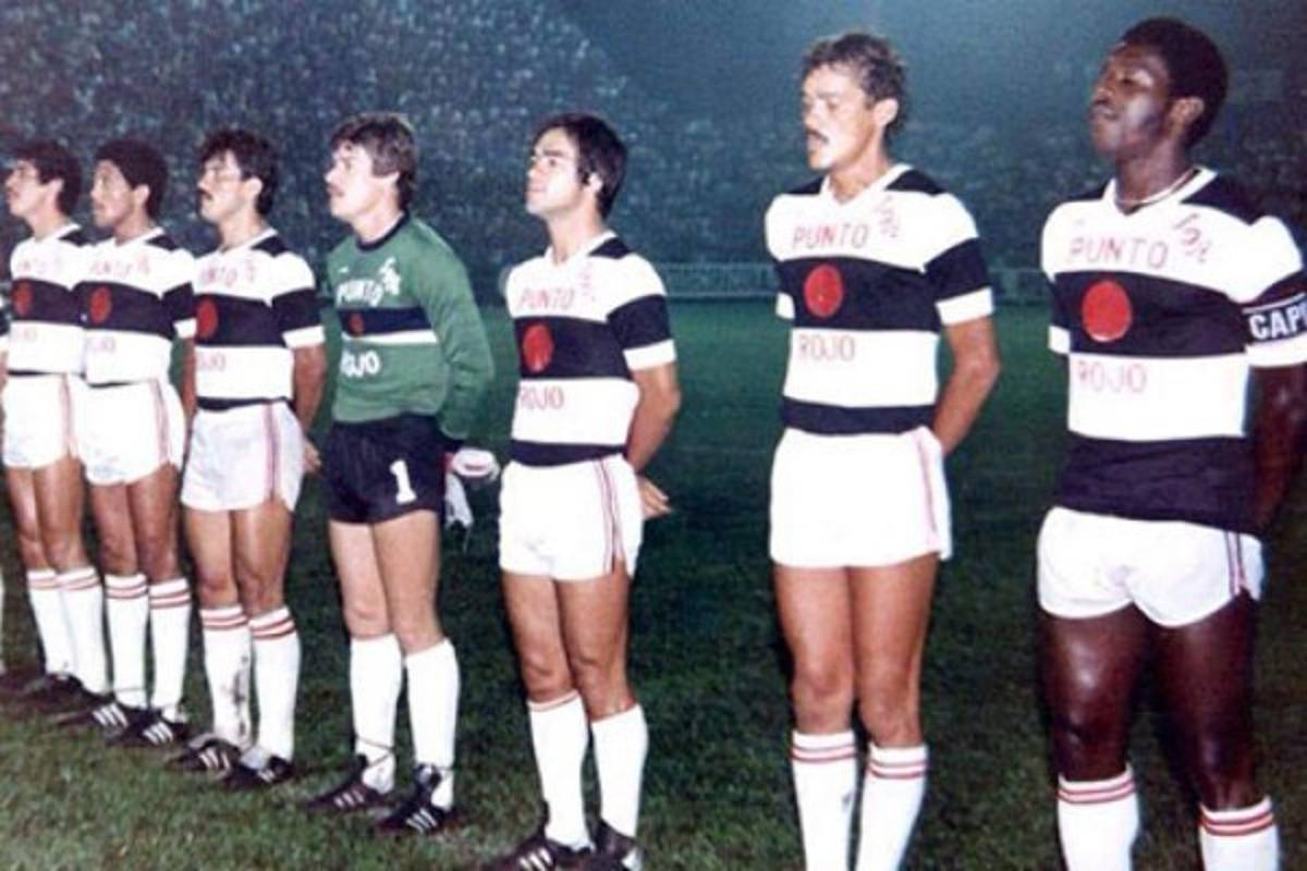 Especial: Las camisetas más raras y llamativas de clubes centroamericanos