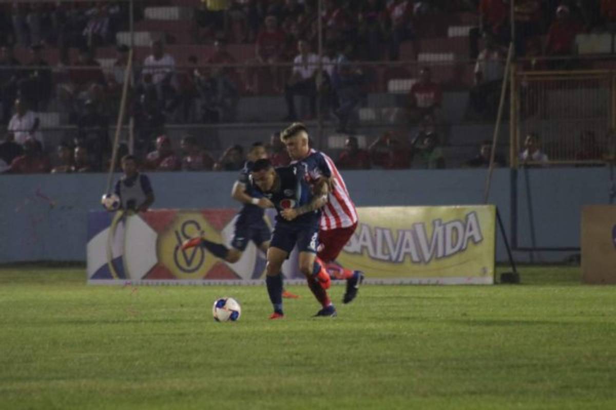 ¡Encontró el amor! Mathías Techera y la guapísima hondureña que le flechó el corazón