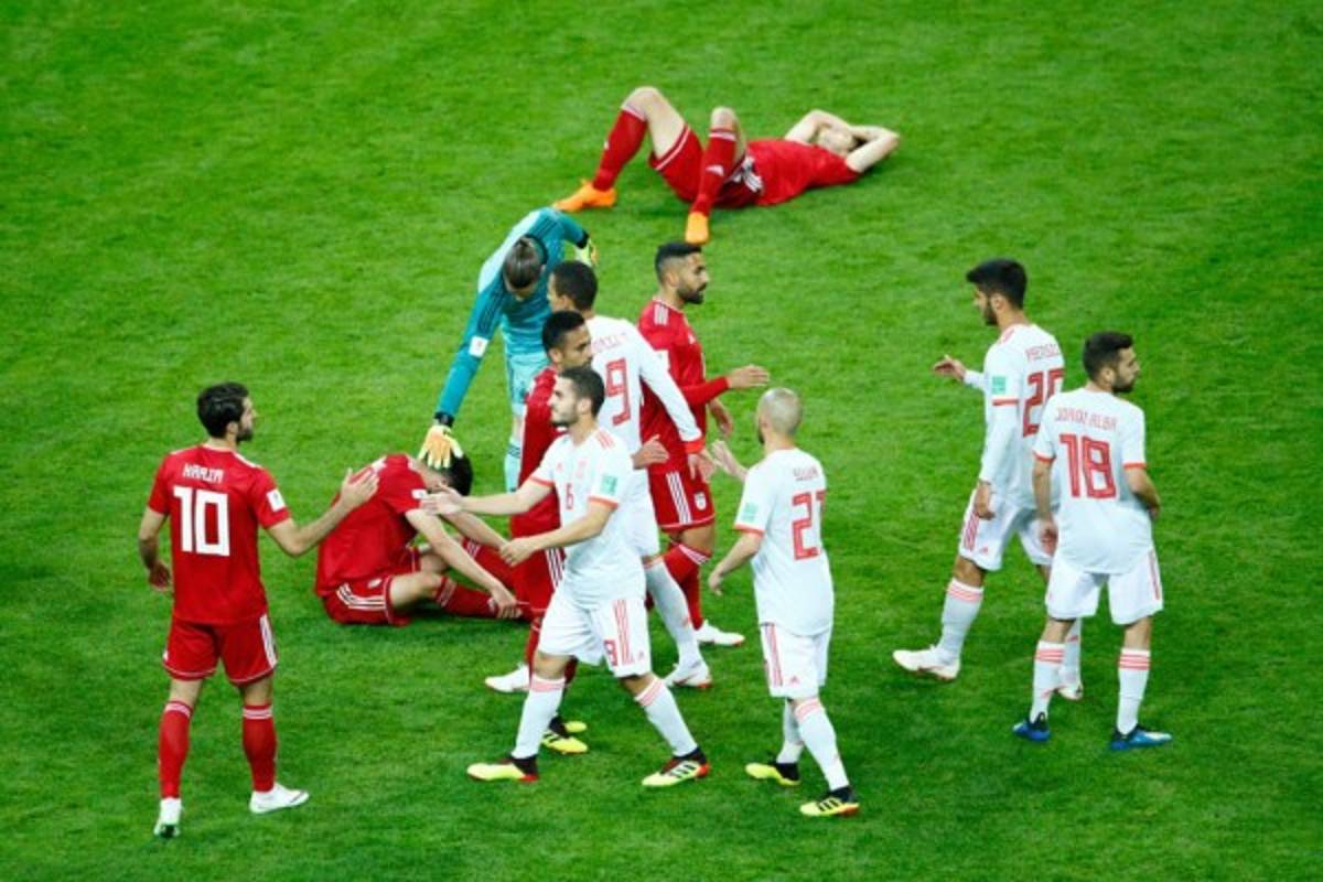 CURIOSAS: ¿Hierro emulando a Löw? Los tatuajes de Sergio Ramos y su gesto con Piqué