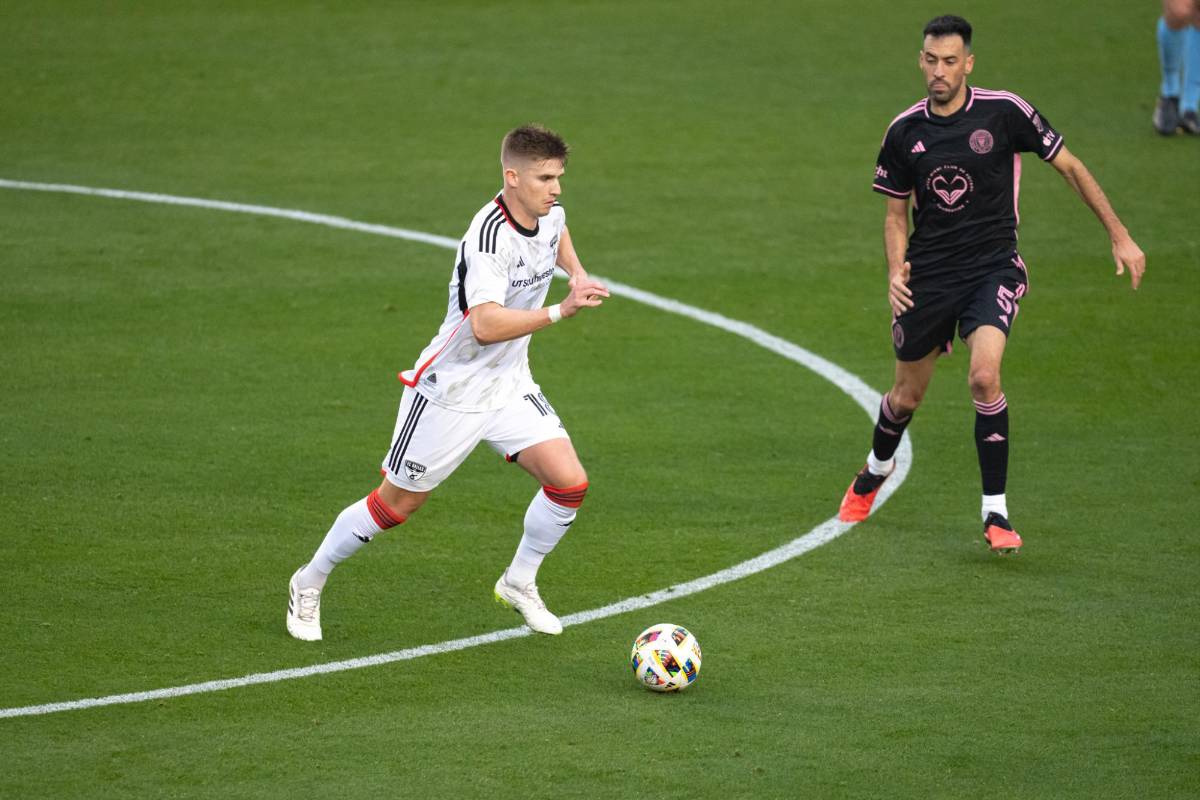 Messi no pudo llenar el estadio, el enfado de Luis Suárez en el Inter Miami-FC Dallas y su charla con David Ruiz