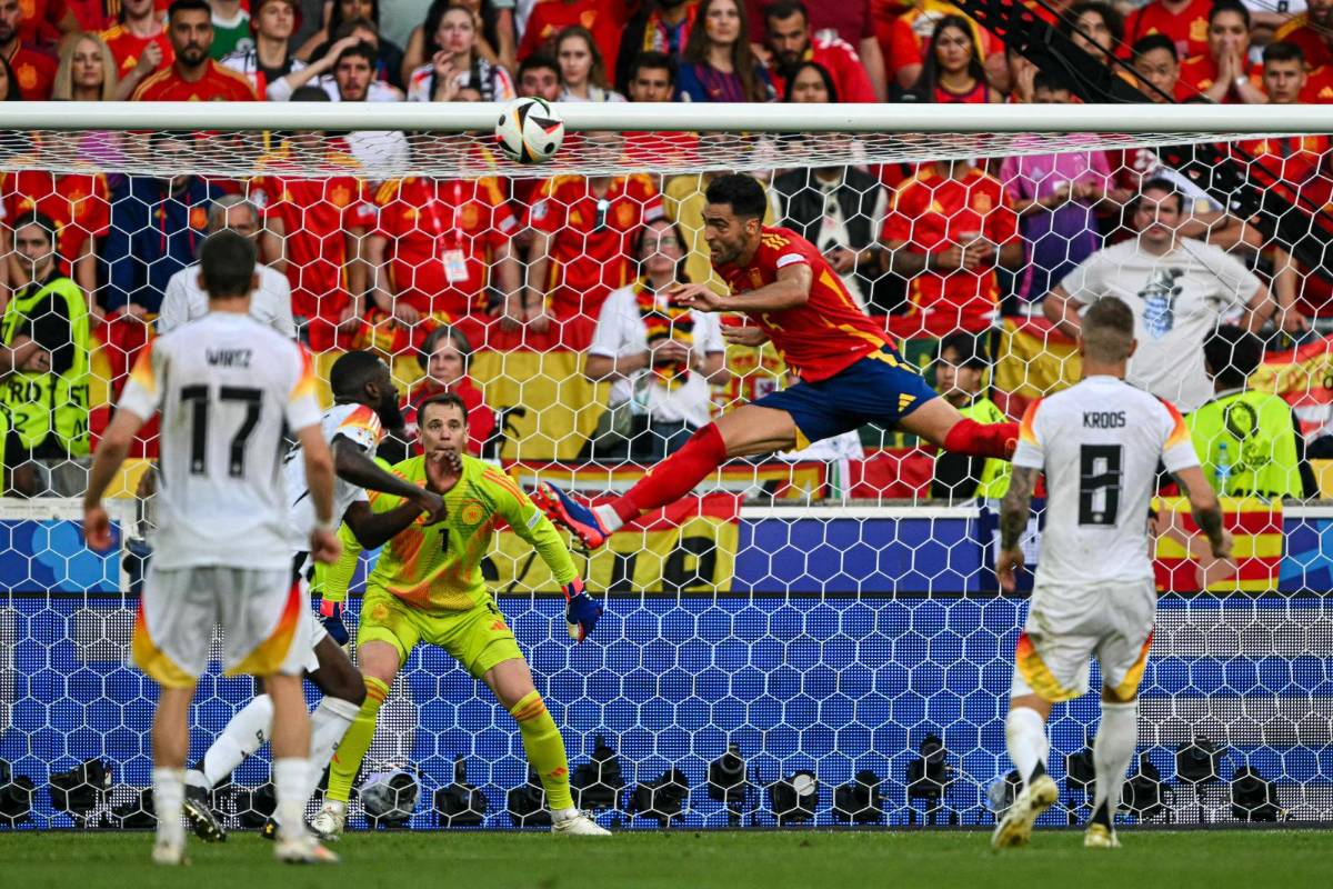Kroos se cargó a Pedri en su último partido: duras imágenes de la eliminación de Alemania ante España en la Eurocopa