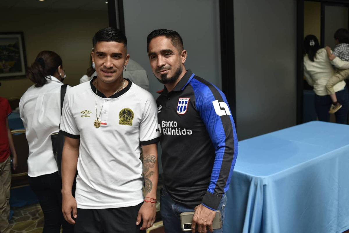 ¡Locura! La copa de Liga Concacaf causa furor en aficionados del Olimpia en San Pedro Sula