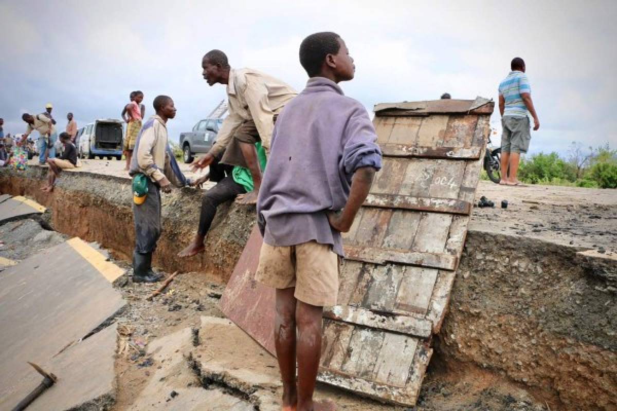 Tristeza, dolor y llanto : Así fue el devastador ciclón en Mozambique que dejó más de mil personas muertas