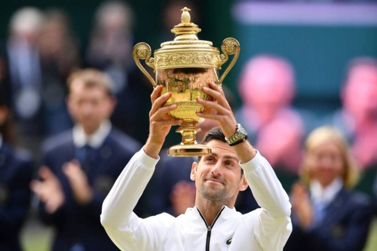 Novak Djokovic derrota a Roger Federer en cinco sets y es el bicampeón de Wimbledon