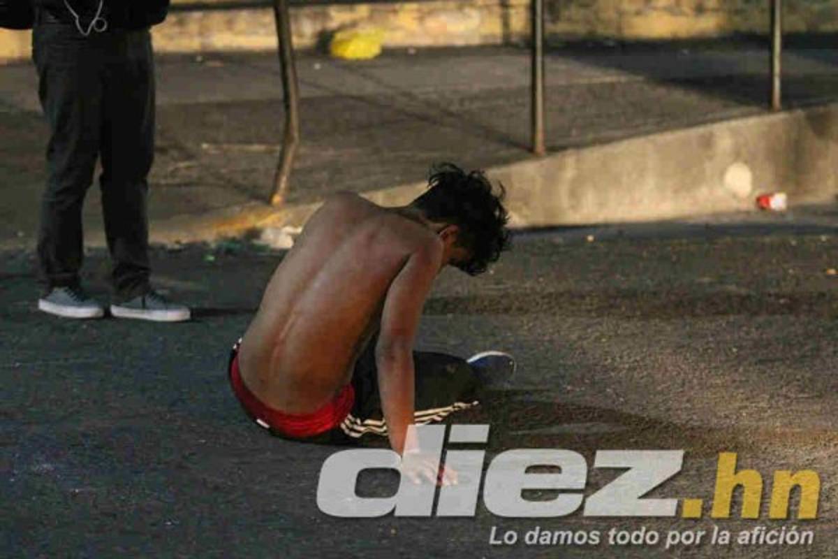 EN FOTOS: Noche de terror en las afueras del Nacional tras derbi Motagua-Olimpia