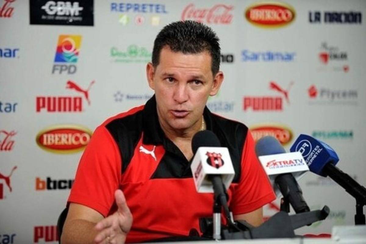 Centroamérica: Definido el futuro de Alex López, dos bajas en Marathón y se agita el mercado en Costa Rica