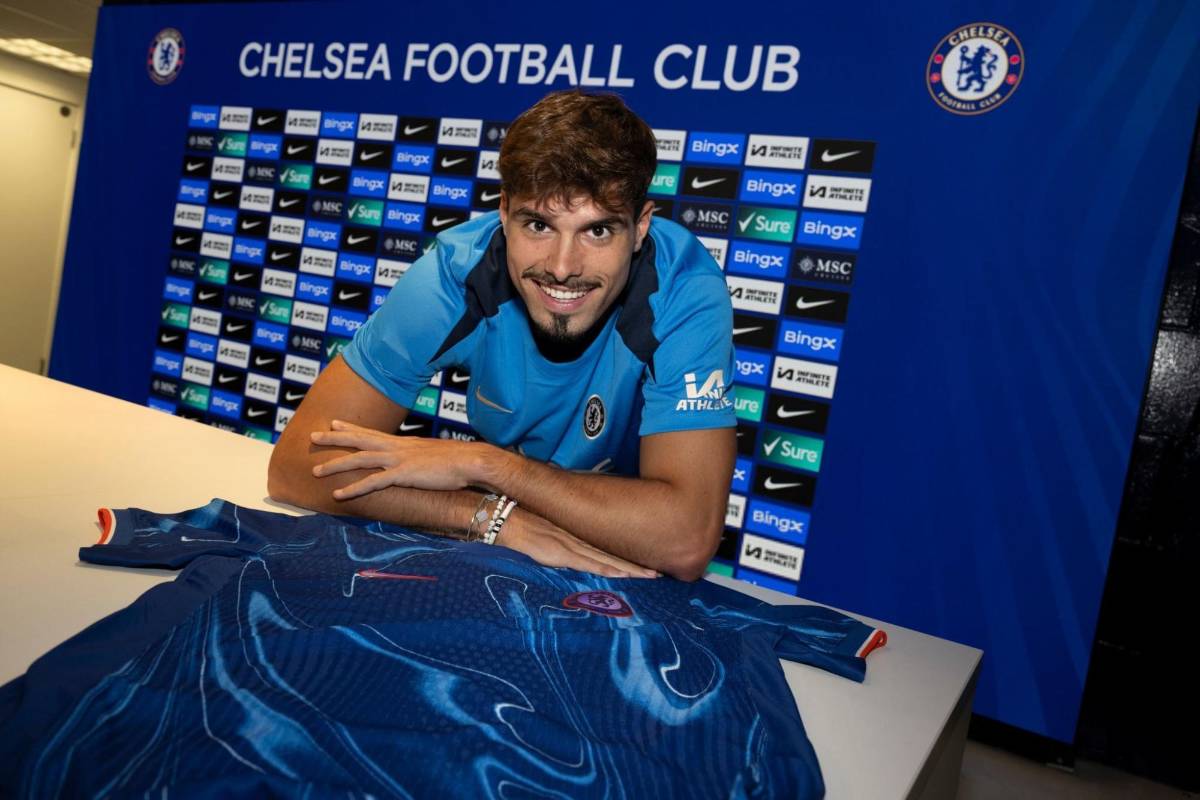 Nico Williams agita el mercado de fichajes y la oferta de 60 millones por Joao Félix; PSG pone en venta a tres jugadores