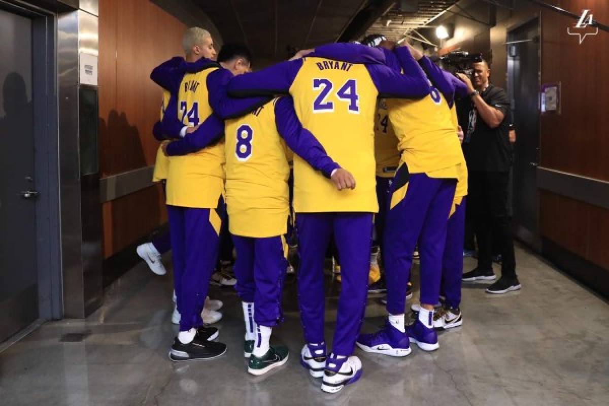 Así fue el homenaje de Los Ángeles Lakers a Kobe Bryant en juego de NBA