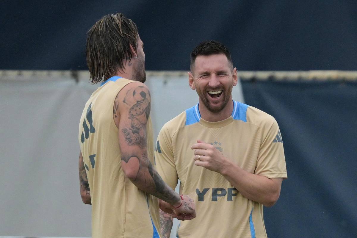 Argentina piensa ya en la final ante Colombia: Un ausente, la tranquilidad de Messi y la decisión de Di María