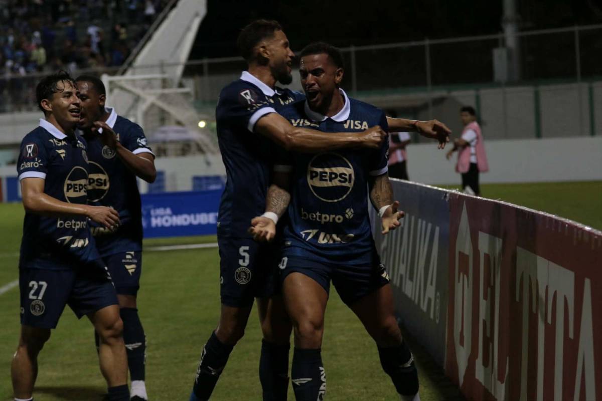 Pelea entre Génesis y Motagua, doble polémica con el FVS y el penal que falló Clever