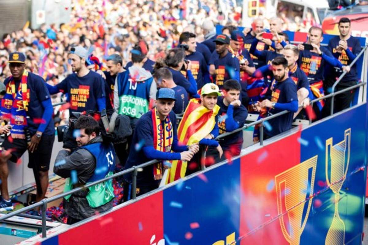 FOTOS: La gran celebración del FC Barcelona por el doblete en España