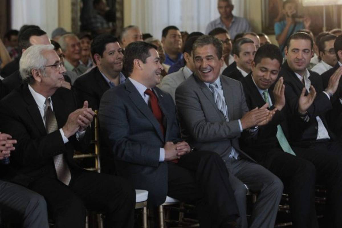 Las mejores fotos de Jorge Luis Pinto en un año con Honduras  