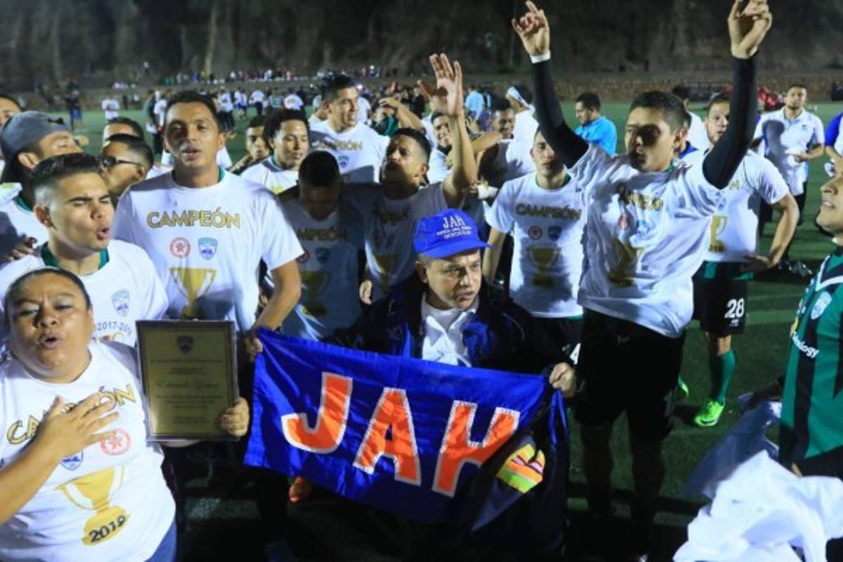 EN FOTOS: Así celebró Infop el ascenso a Liga Nacional de Honduras