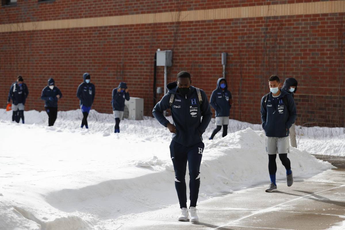 ¡Abrigos, gorros y nieve! Así fue el entreno de la Selección Honduras en la fría ciudad de Minnesota