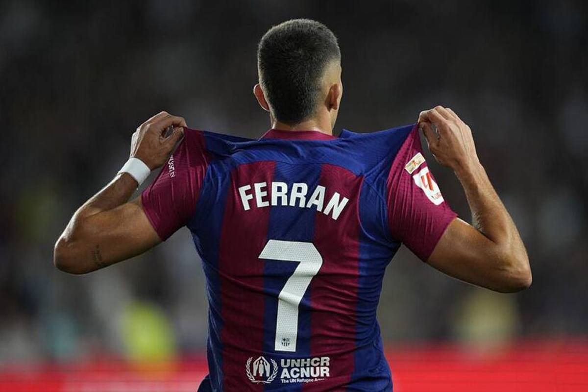 ¿Quién tomó la histórica 10? Así quedan los dorsales del Barcelona para la temporada 2023-24 con todos los inscritos