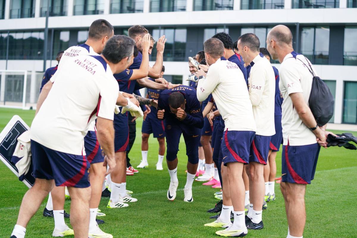Así fue el regreso de Mbappé a los entrenamientos de PSG: ‘nuevo’ amigo, Keylor Navas con baile inesperado y daga a Real Madrid