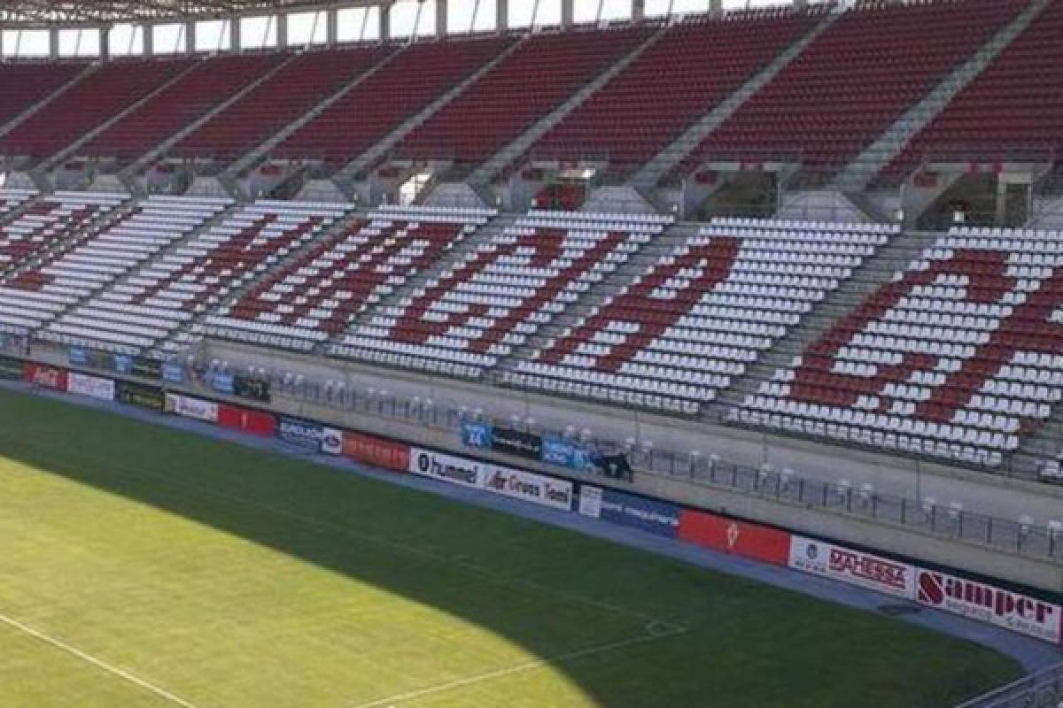 Así es el estadio del Real Murcia, recinto donde estará grabado el nombre del 'Macho' Figueroa