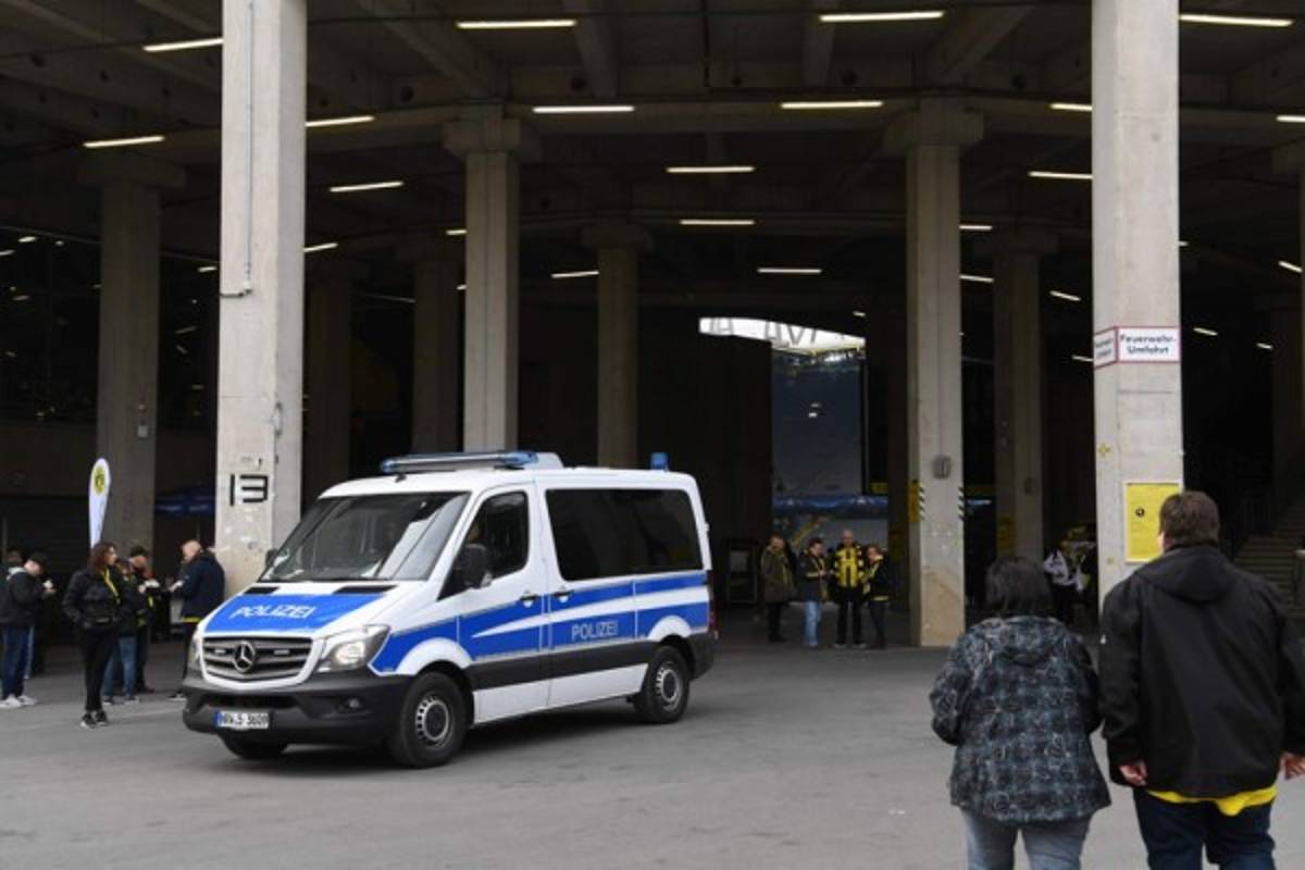 ¡LO BLINDÓ! Policía alemana resguardó así el Dortmund-Mónaco