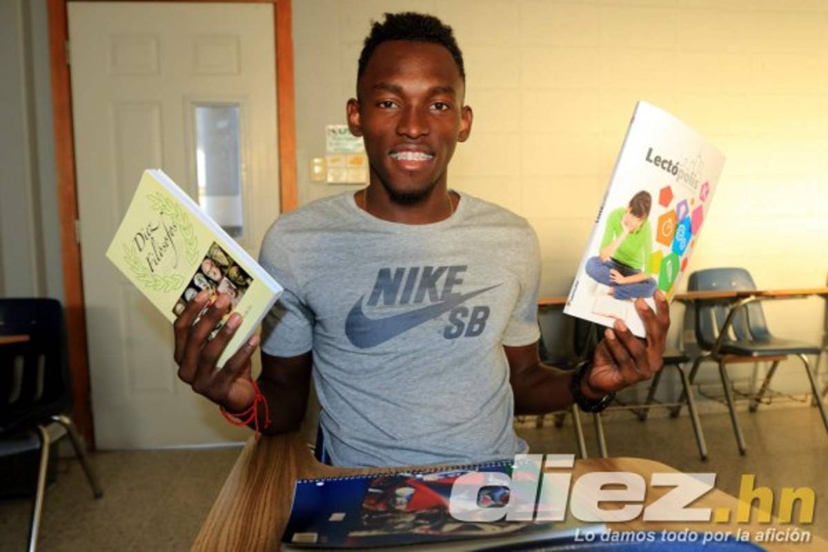 Así es la vida del delantero Alberth Elis en la Universidad