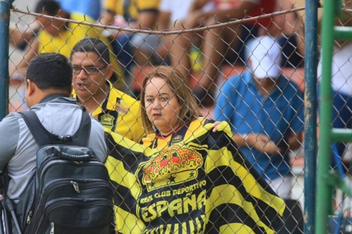 NO SE VIO EN TV: Llenazos, disfraces y la polémica por los uniformes iguales