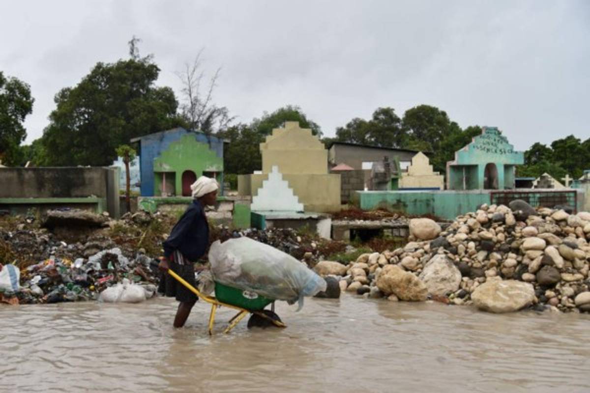 Las imágenes más impactantes del paso del Huracán Matthew por el Caribe