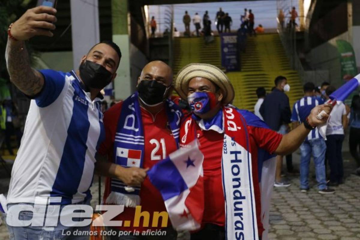 Bellas presentadoras y aficionadas deslumbraron en el estadio Olímpico para el Honduras-Panamá