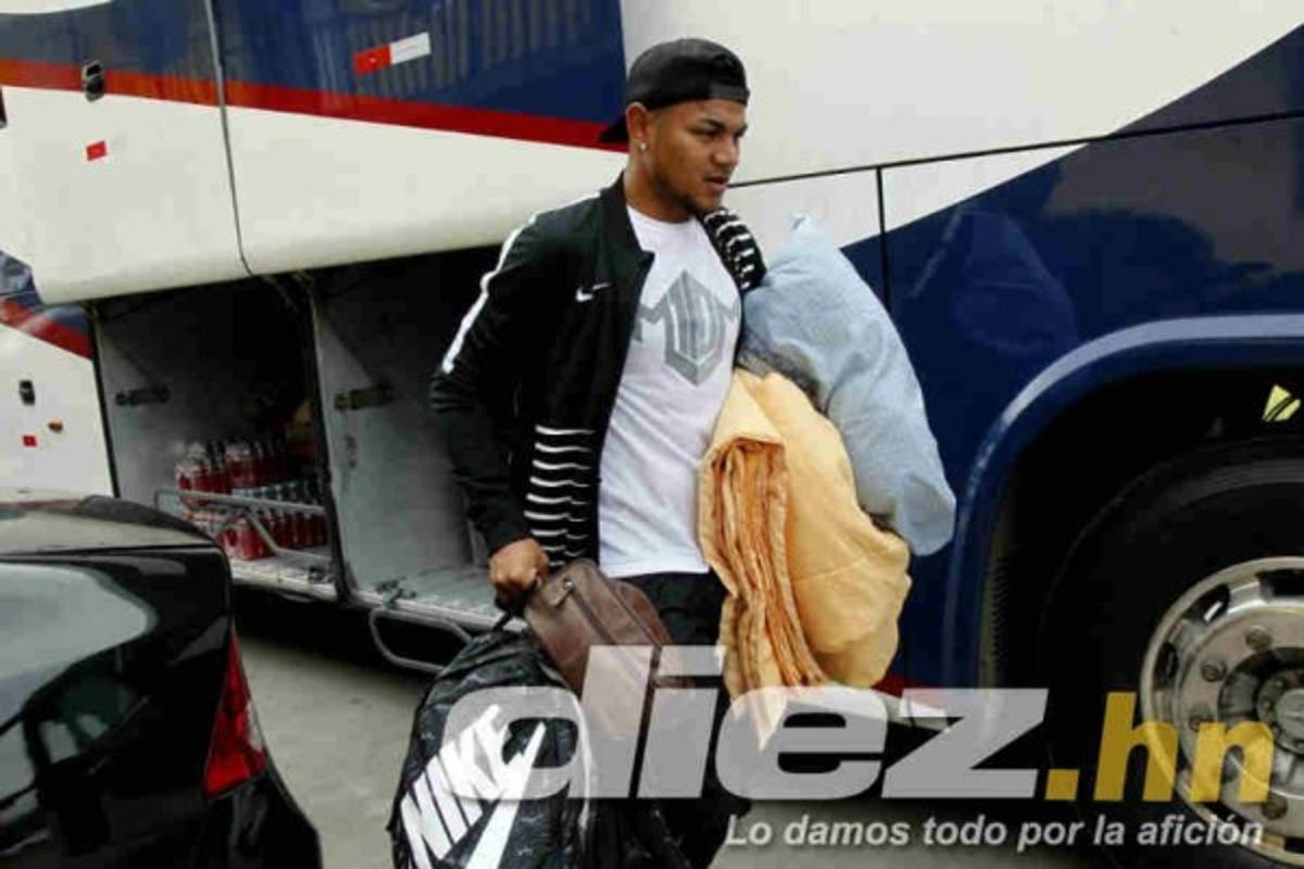 EN FOTOS: Real España viajó bien 'encobijado' a Tegucigalpa