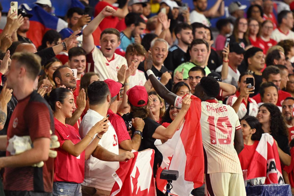 Lo que ‘no vio’ el VAR en el gol de Lautaro y en el Chile-Canadá, el regalo que recibió Messi y el loco festejo de Alphonse Davies