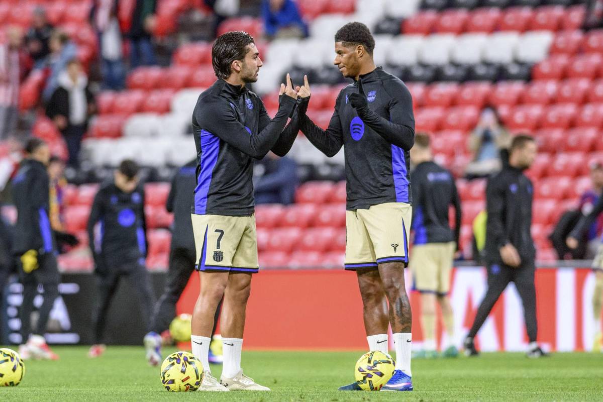 Hansi Flick le comunica que no será titular: le ha generado más de 20 goles y lo 'borra' del Barcelona