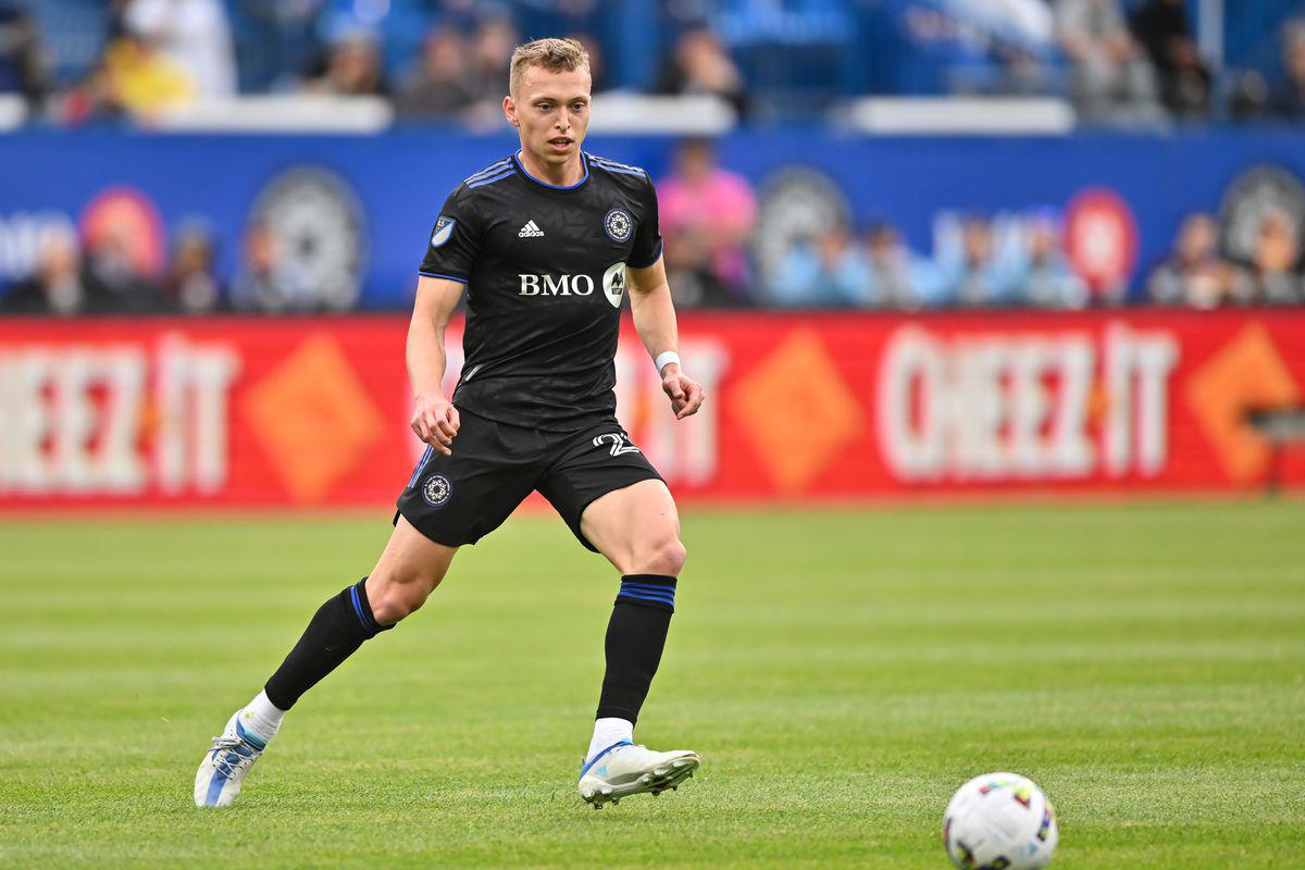 Son compañeros de futbolistas hondureños y jugarán el Mundial de Qatar; equipo de Romell Quioto sorprende