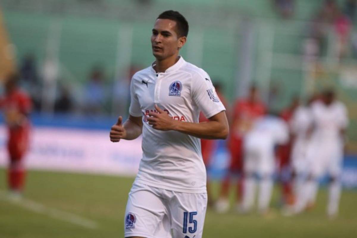 La revolución de Nahún Espinoza con su 11 en Olimpia: Wilson Palacios coquetea con la titularidad