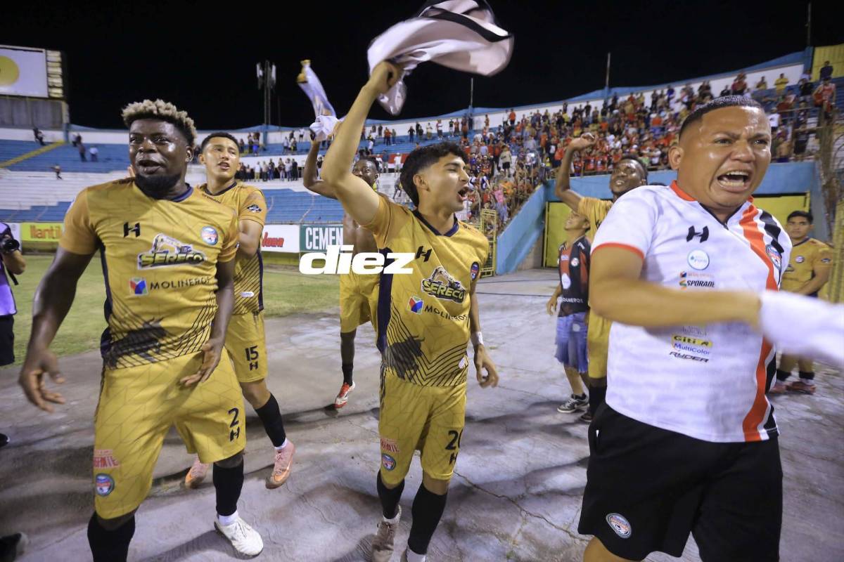 ¡Choloma es de primera! Chato Padilla rompió en llanto, locura del presidente y la plantilla celebró por alto