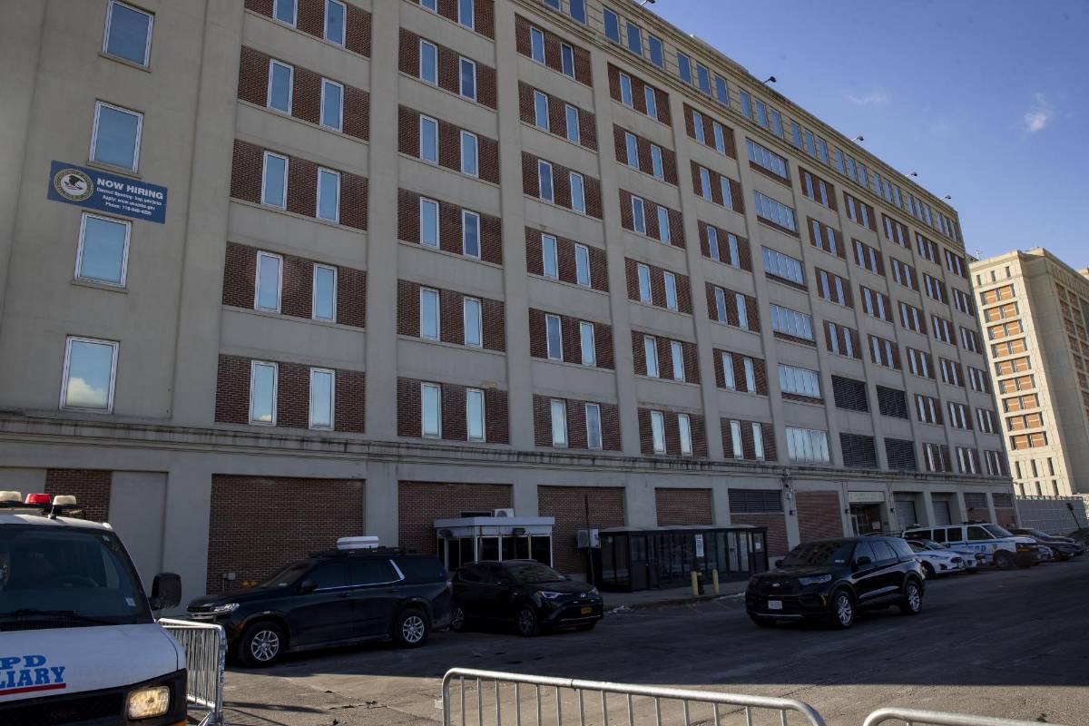 El infierno en la tierra: La prisión donde Trump envió a Nicolás Maduro y los reos célebres que lo acompañan