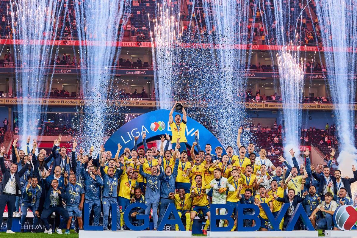 La fiesta del América tras conquistar el tricampeonato y hacer historia en la Liga MX: sacaron los “pasos prohibidos”