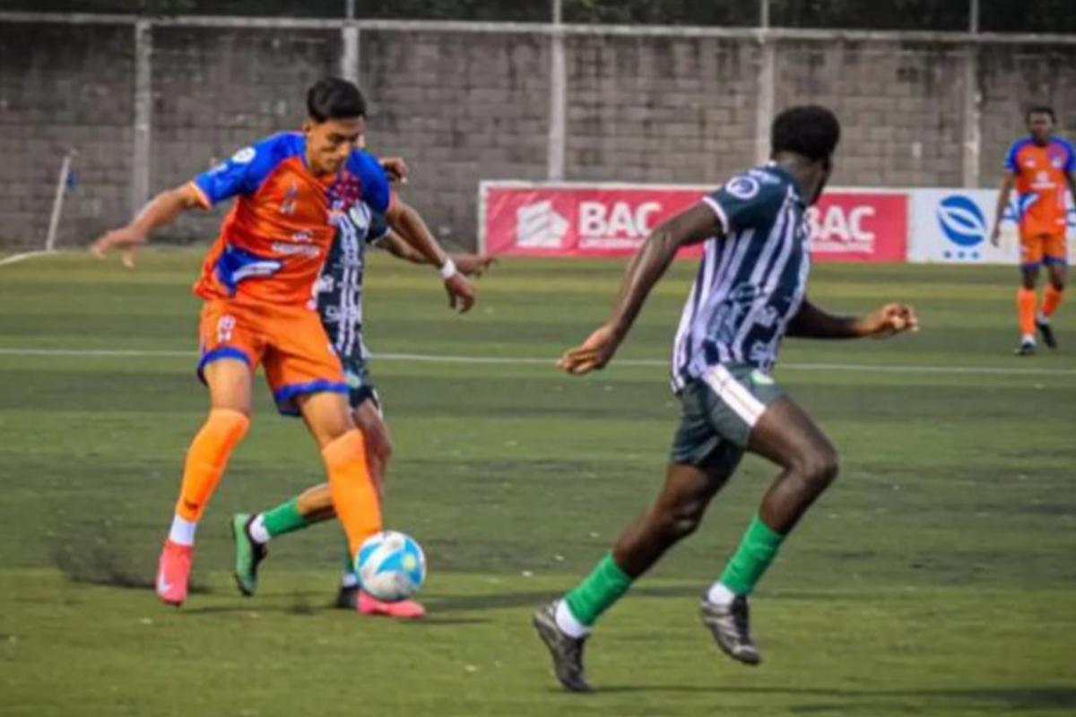 Juticalpa vs. Lobos de la UPN: hora y por dónde ver hoy el partido de la jornada 21 del Clausura