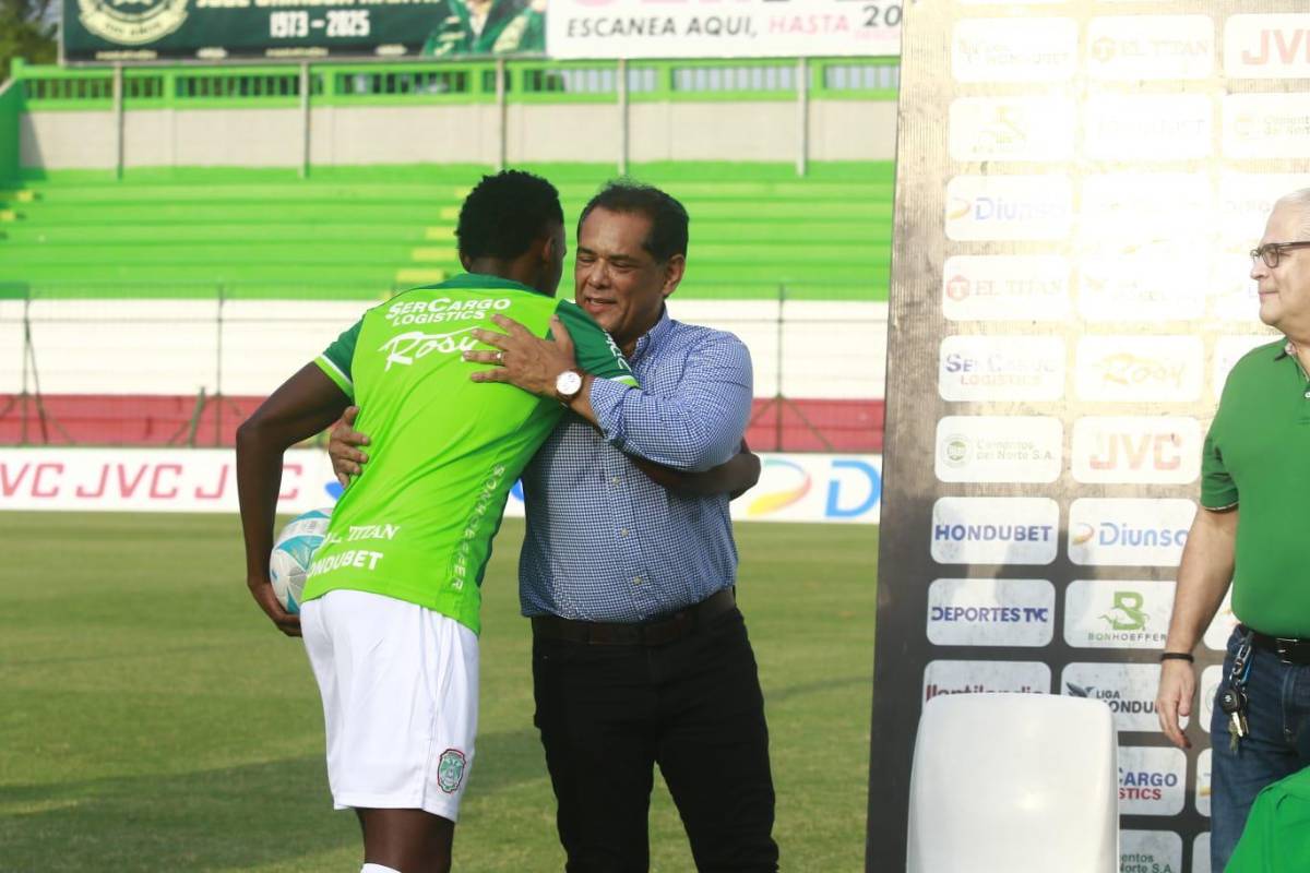 Presentación de Alberth Elis en Marathón: Abrazos, lealtad y recuerdo de Orinson