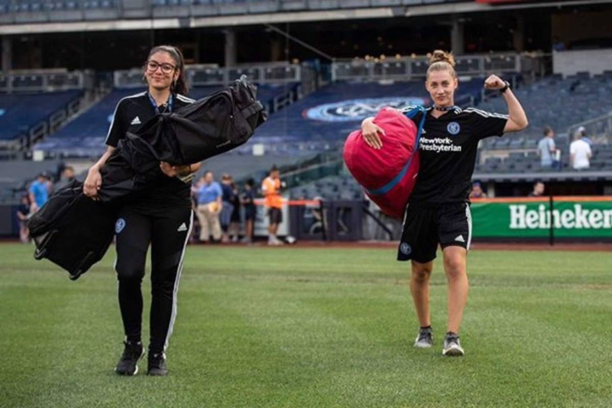 Así es la becaria puertorriqueña del New York City que acusa a David Villa: 'Me tocaba todos los días'