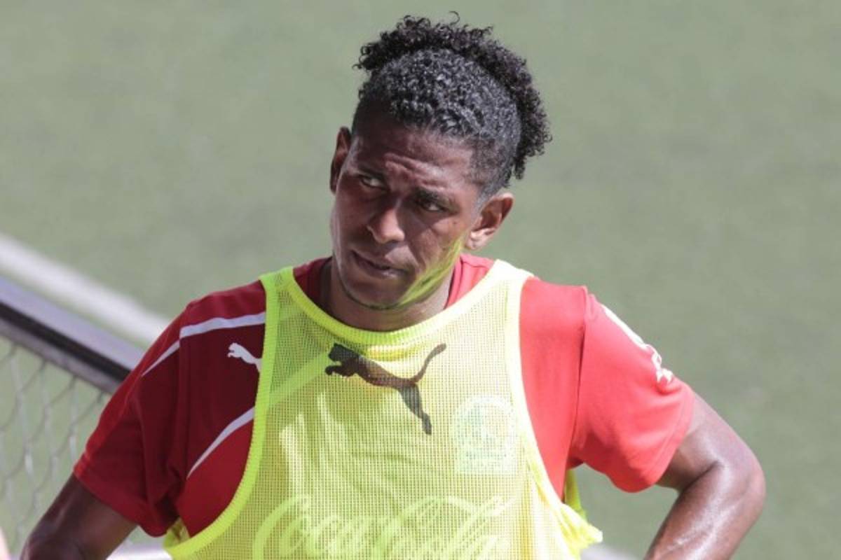 FOTOS: Costly se prepara al máximo para debut con Olimpia