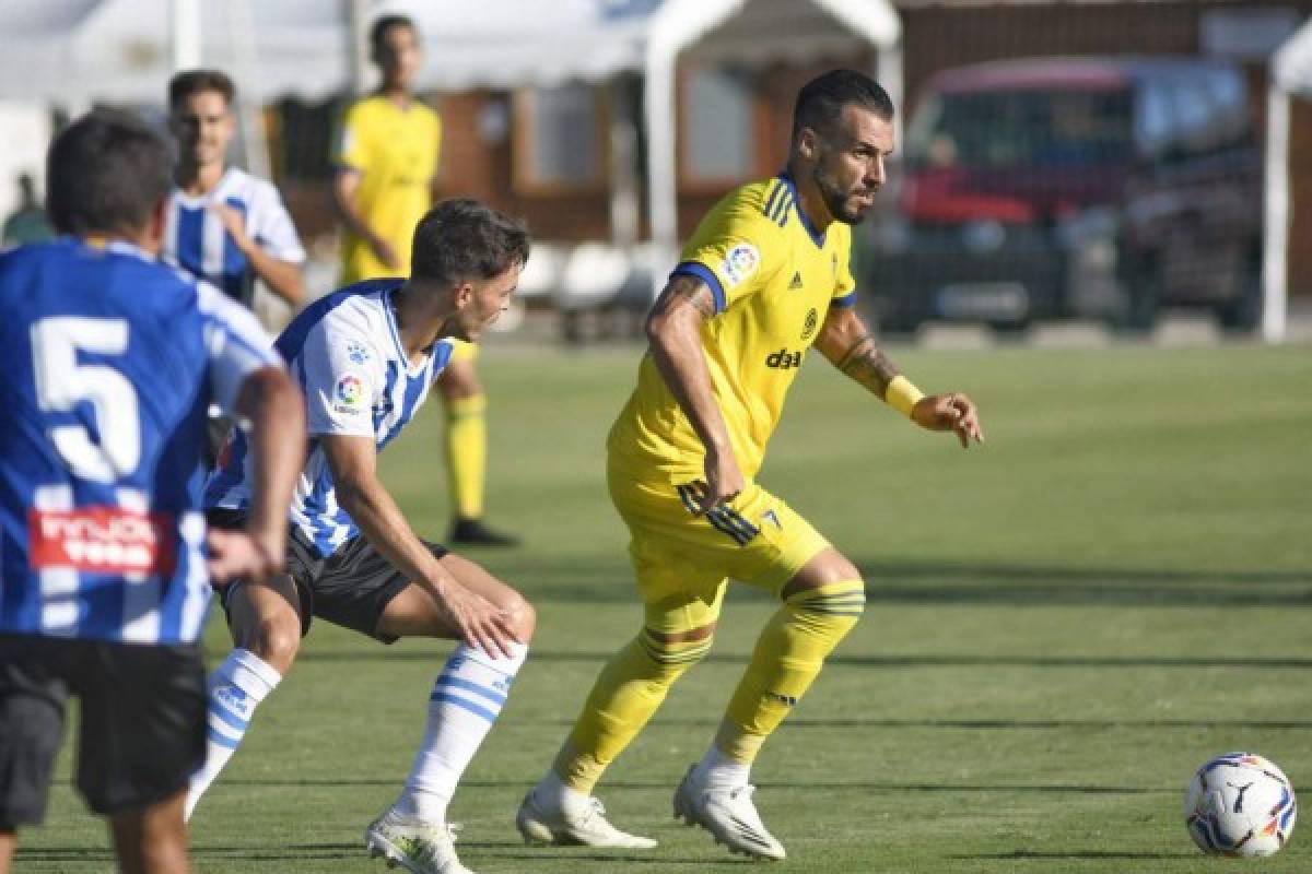 ¿Y Choco Lozano? El 11 que se perfila en Cádiz para su debut en Liga Española contra Osasuna